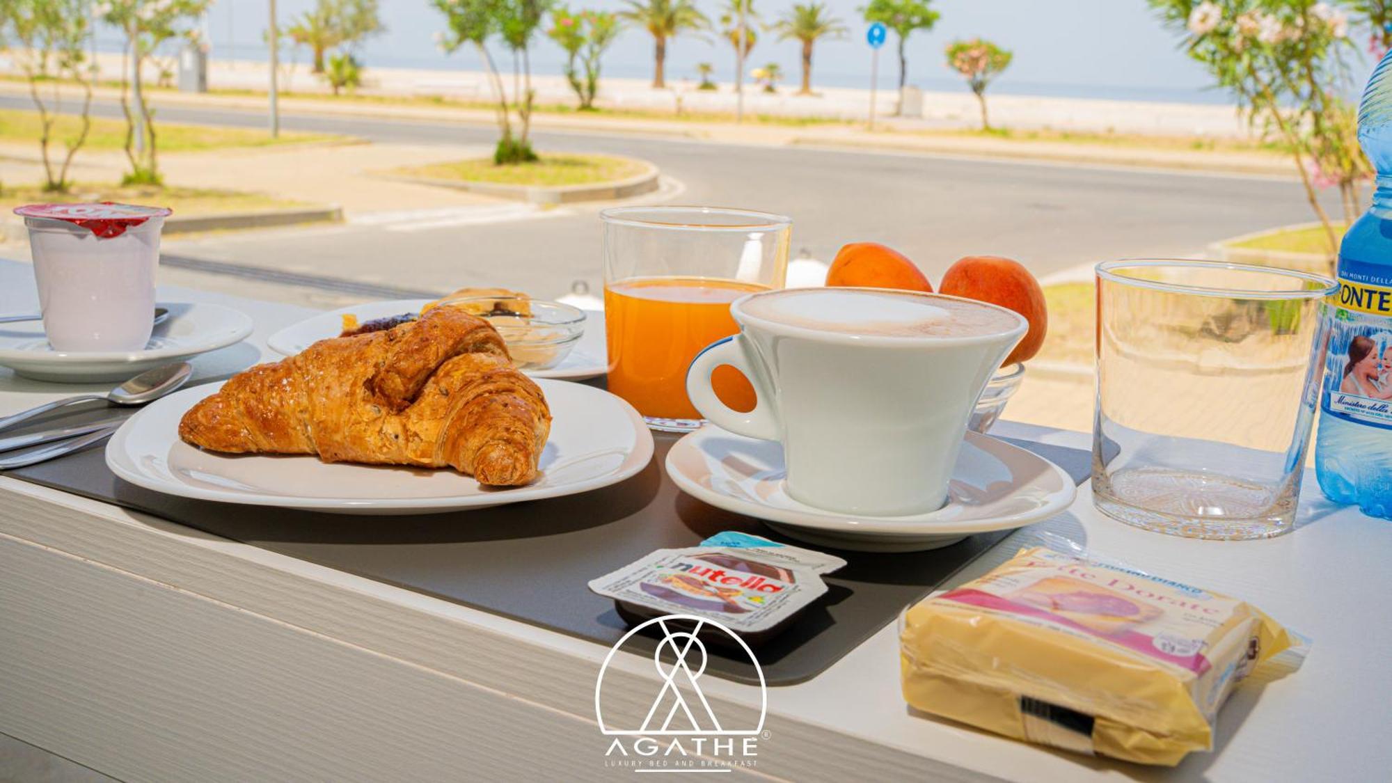 Agathè Luxury Bed&Breakfast Marina di Schiavonea Esterno foto
